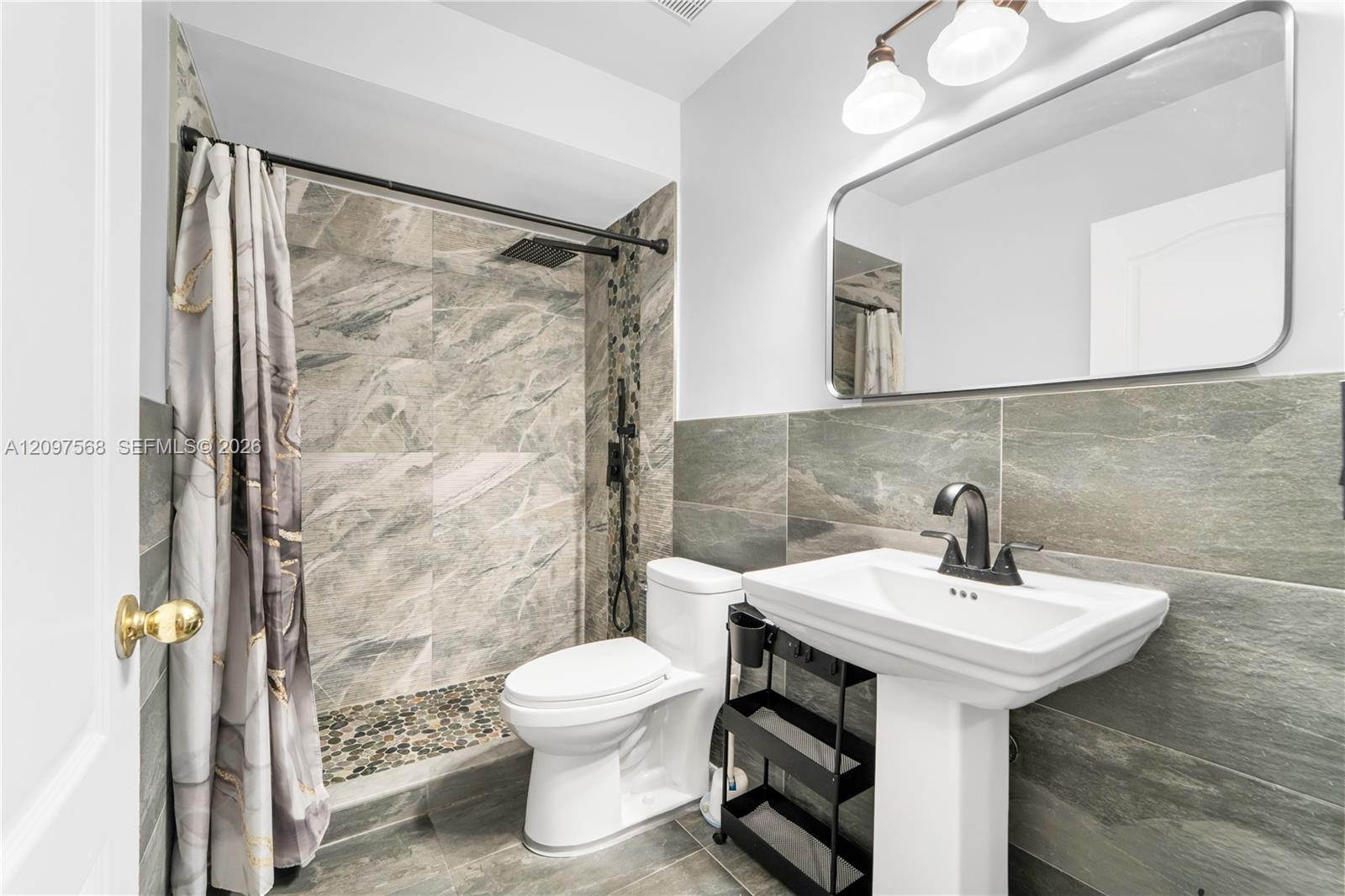 955 NW 82nd Ave # C Unit: 213-C