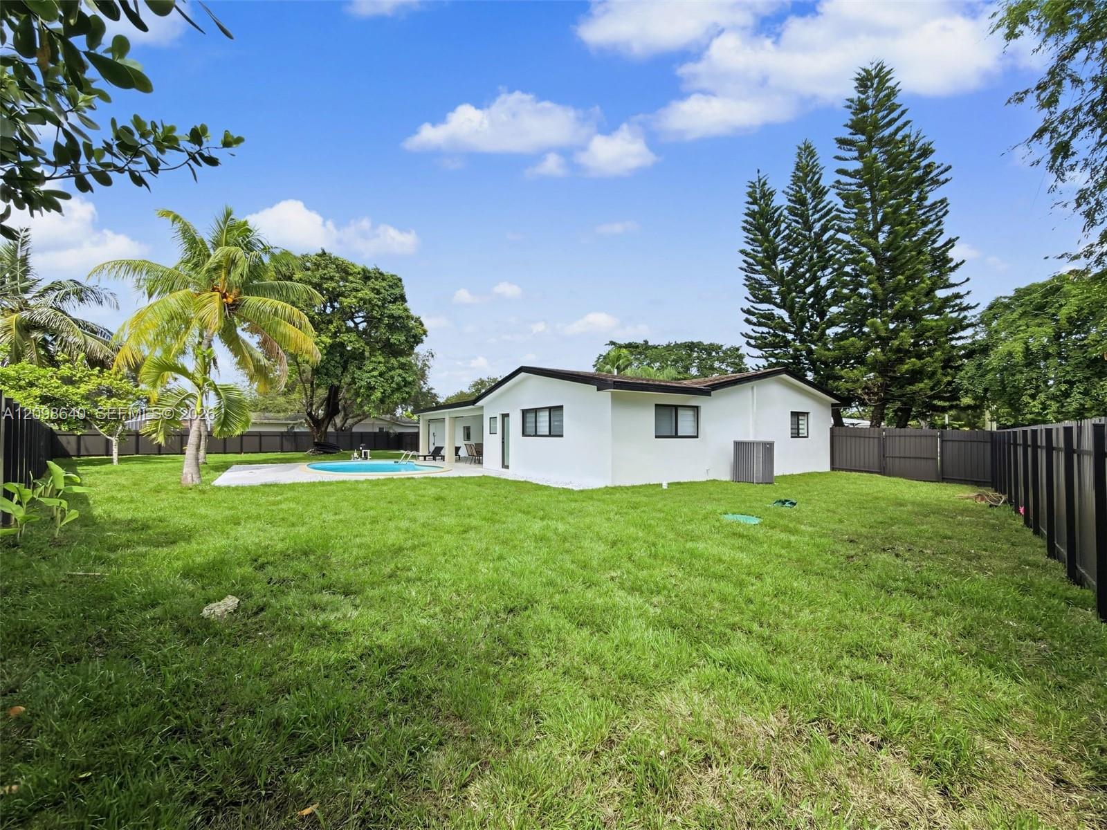 8200 SW 164th St