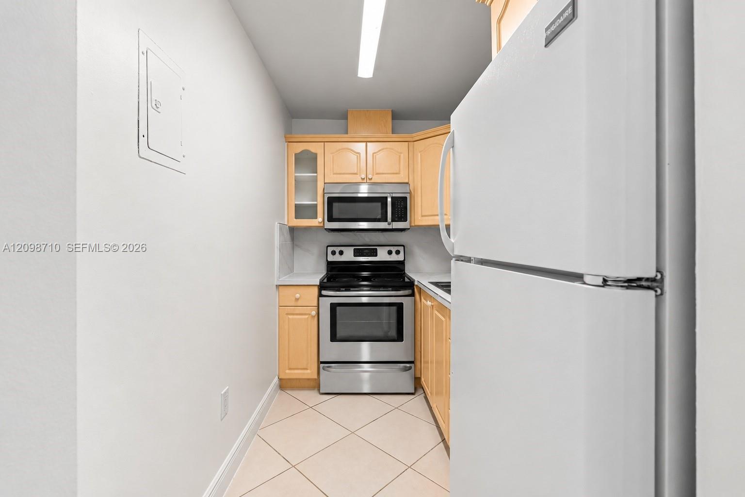 4715 NW 7th St # 2 Unit: 104-2