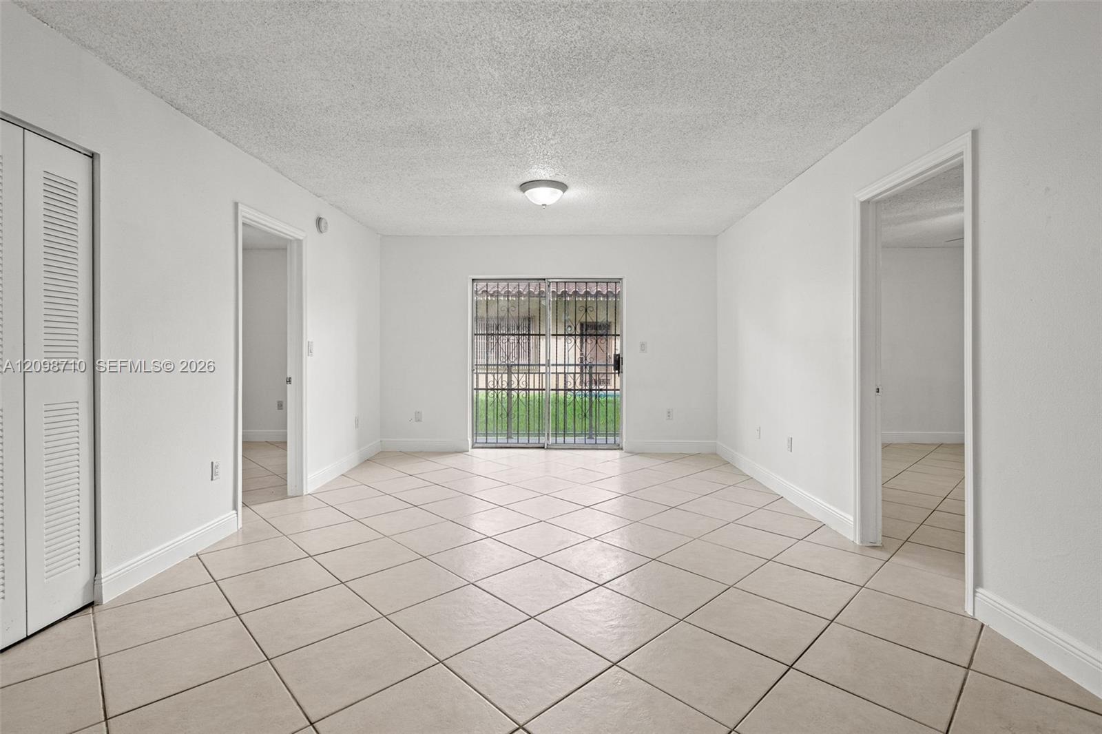 4715 NW 7th St # 2 Unit: 104-2