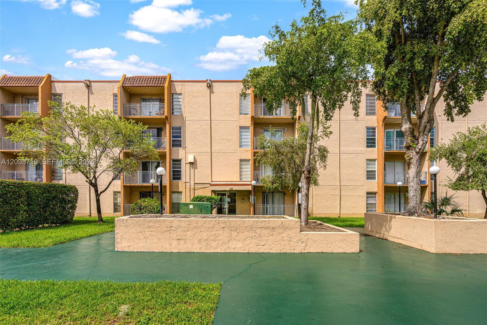 4715 NW 7th St # 2 Unit: 104-2