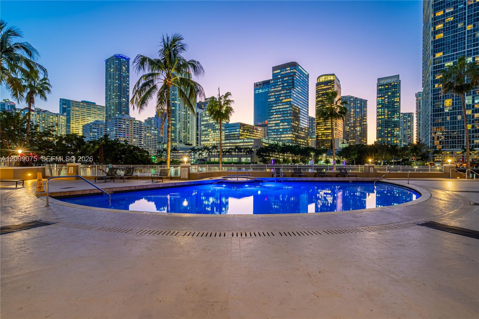 701 Brickell Key Blvd # 1004