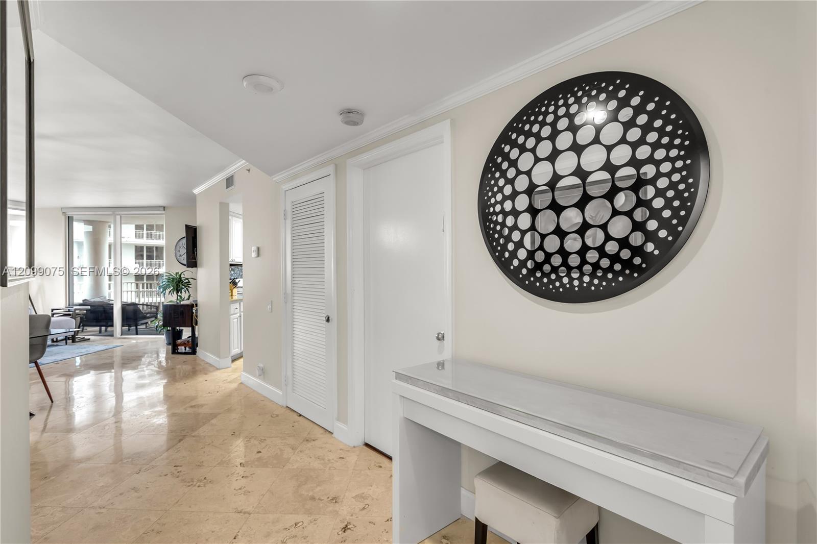 701 Brickell Key Blvd # 1004