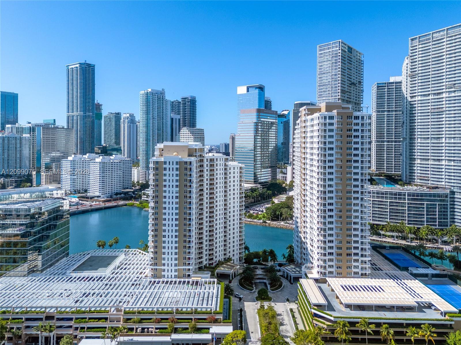 701 Brickell Key Blvd # 1004