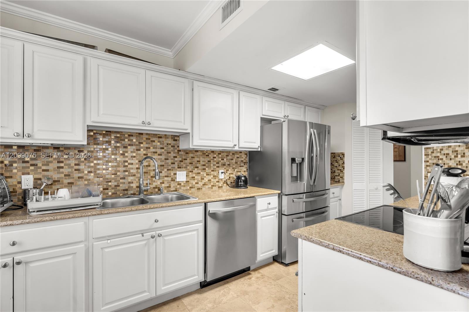 701 Brickell Key Blvd # 1004