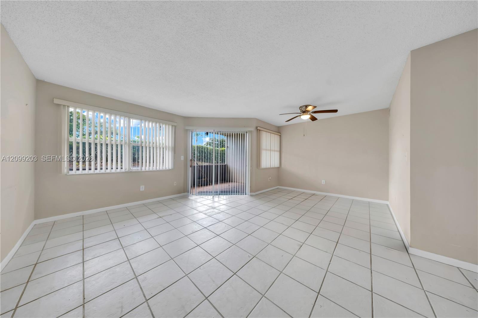 2257 SE 27th Dr Unit: 103-E