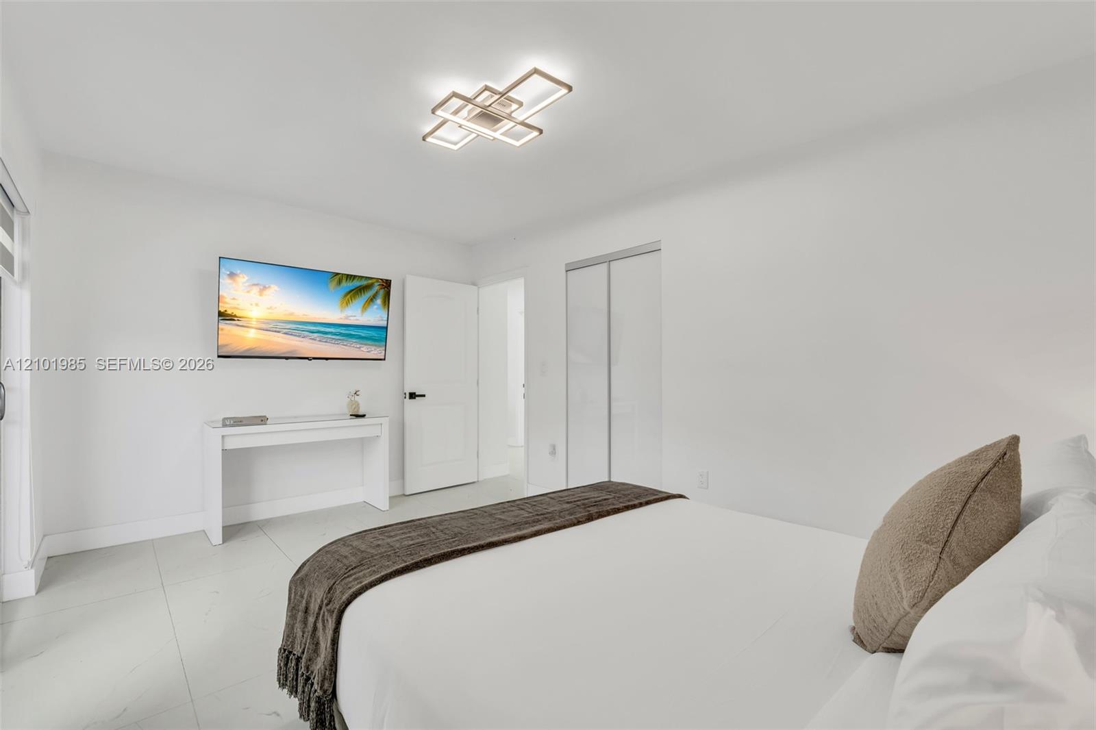 1741 SW 17th Ct