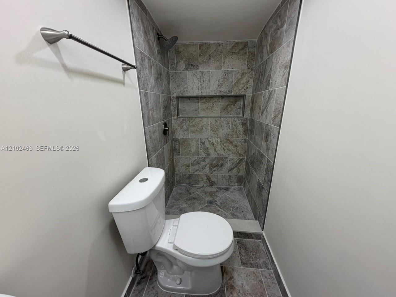 3013 NW Flagler Ter