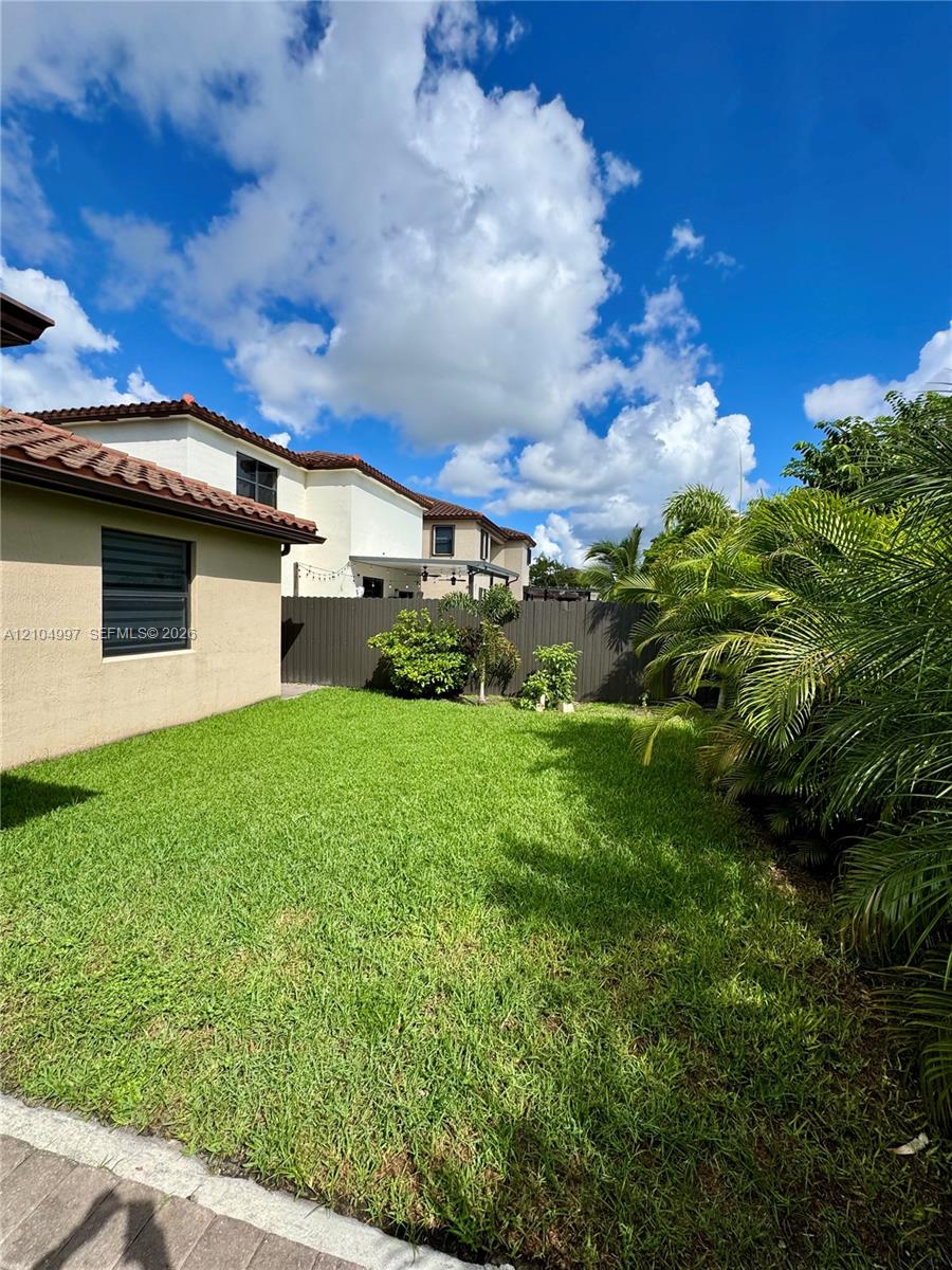 23689 SW 115th Ct