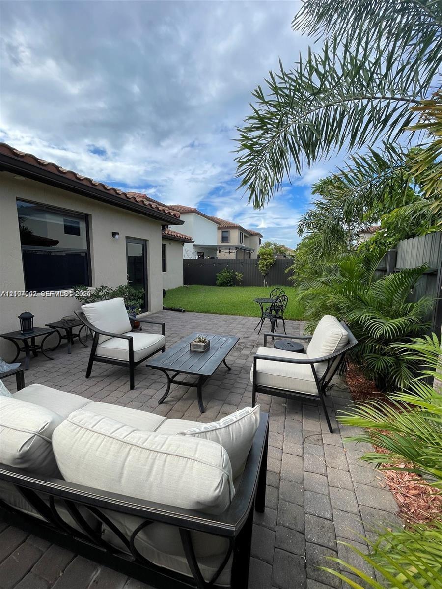23689 SW 115th Ct