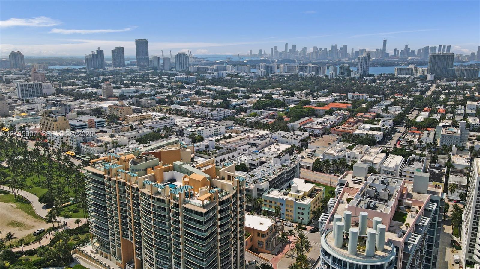1460 Ocean Dr # 308