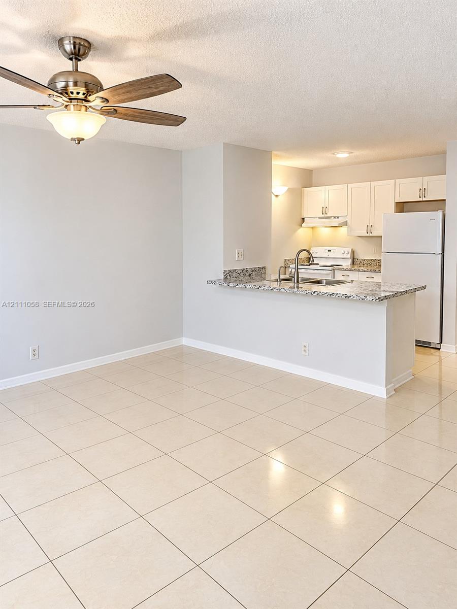 2701 Riverside Dr # B Unit: 212-B