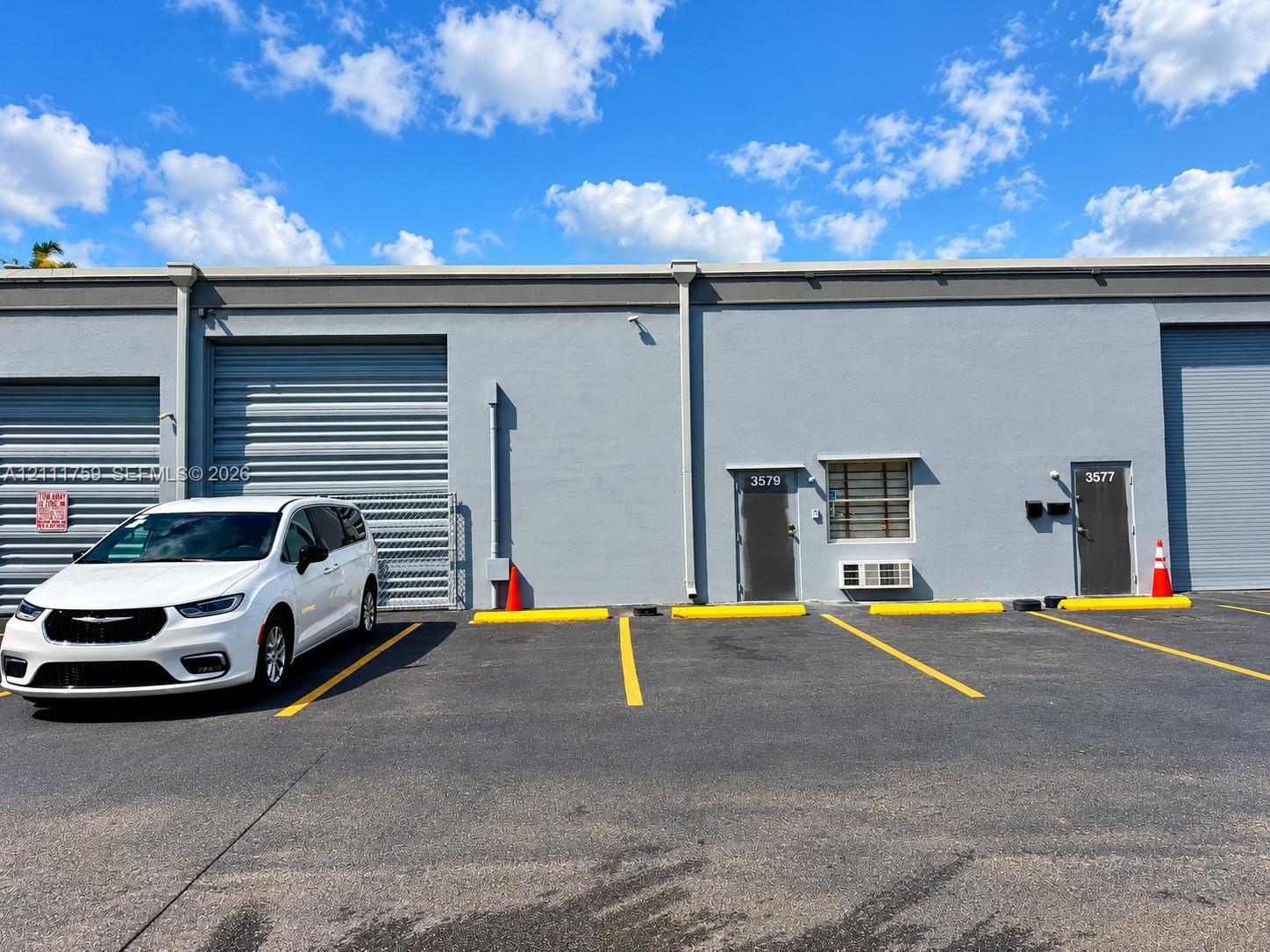 3435 NW 19th St