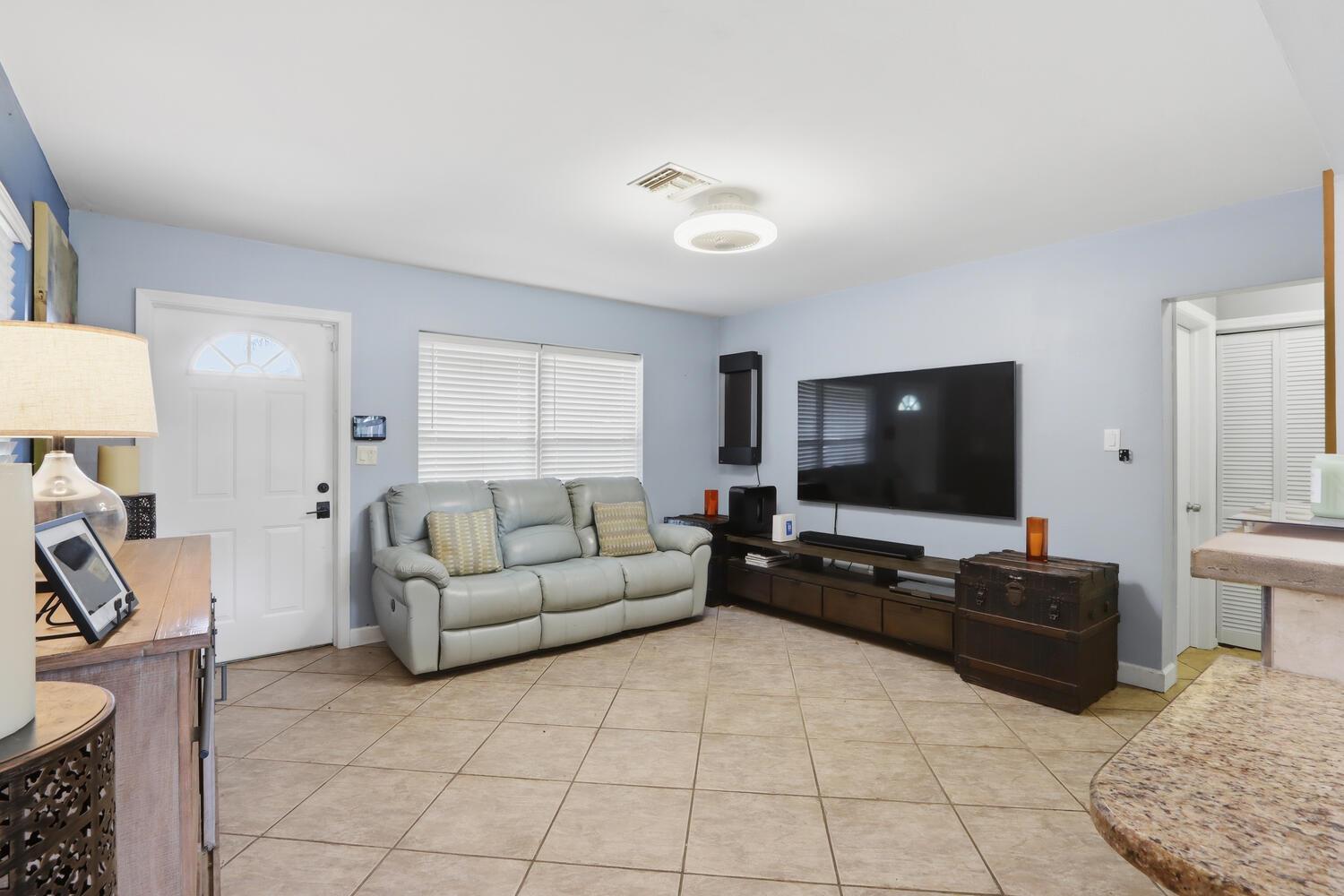 720 NE 7th Street