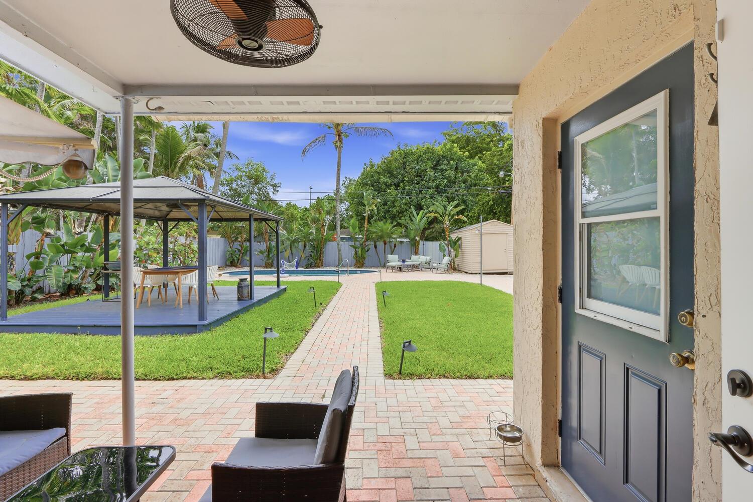720 NE 7th Street