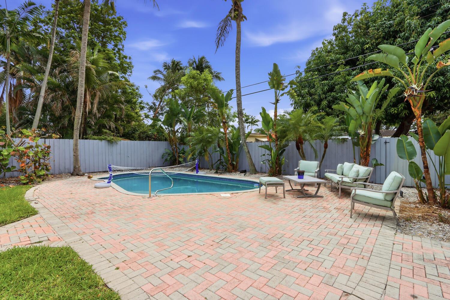 720 NE 7th Street