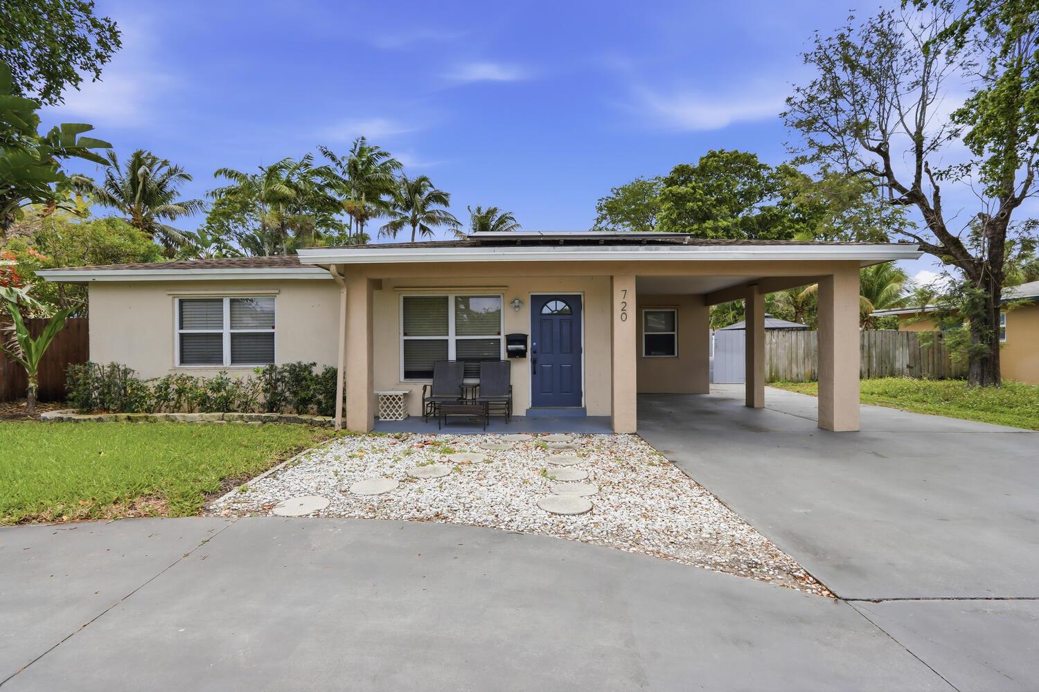 720 NE 7th Street