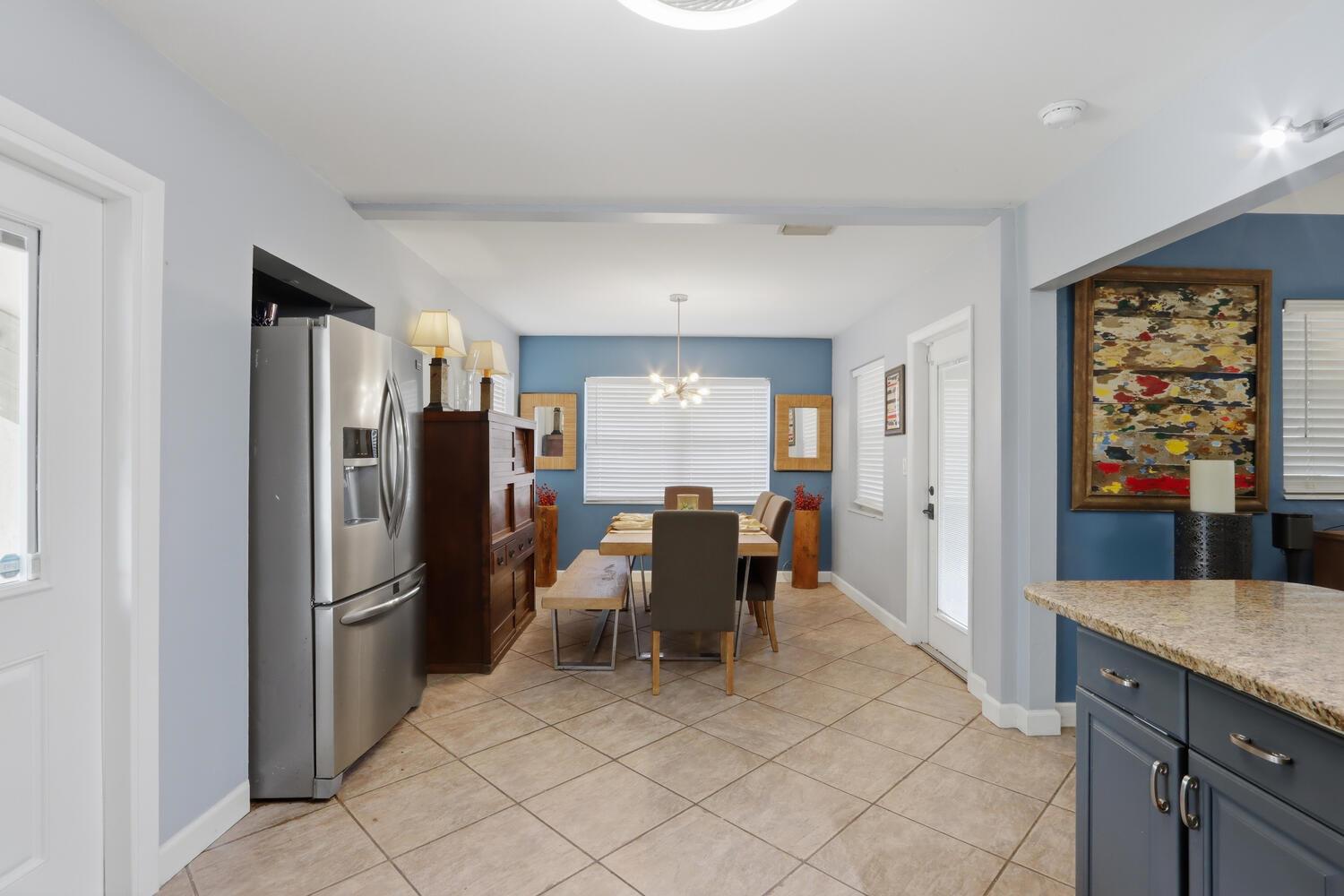 720 NE 7th Street