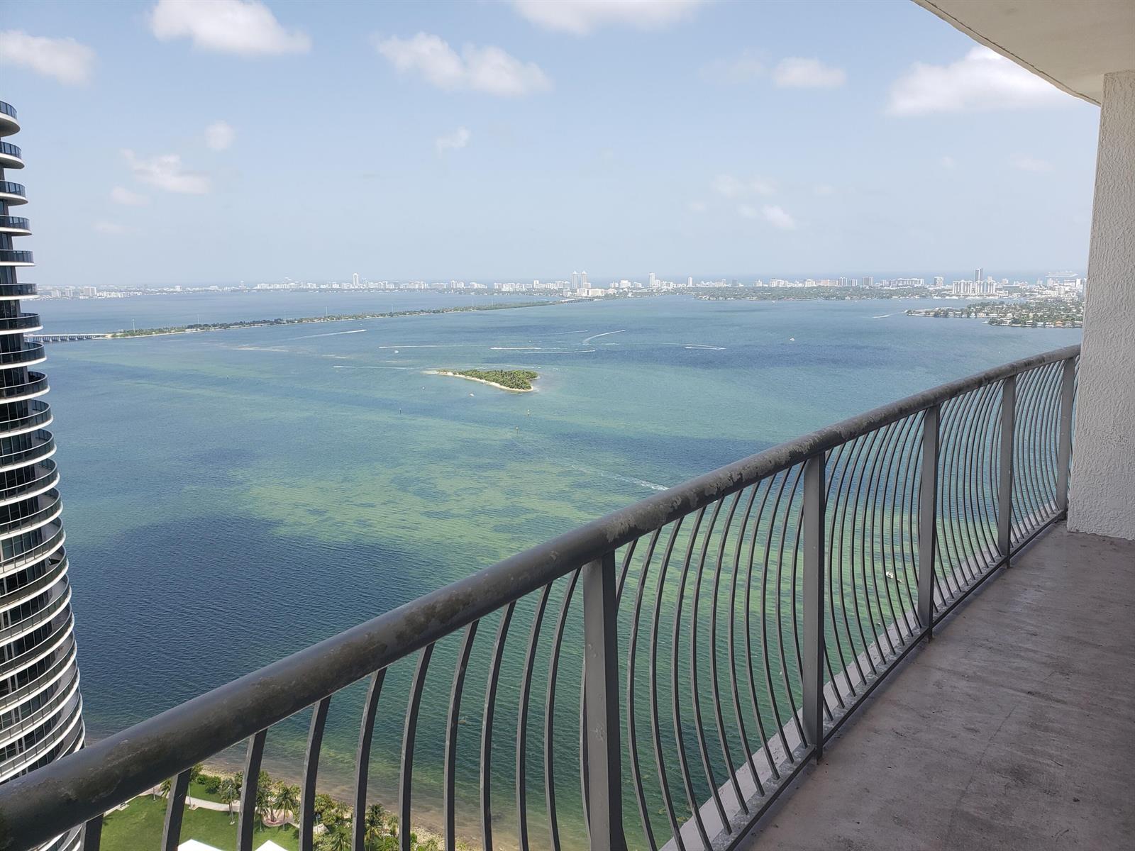 1750 N Bayshore Drive # 5205