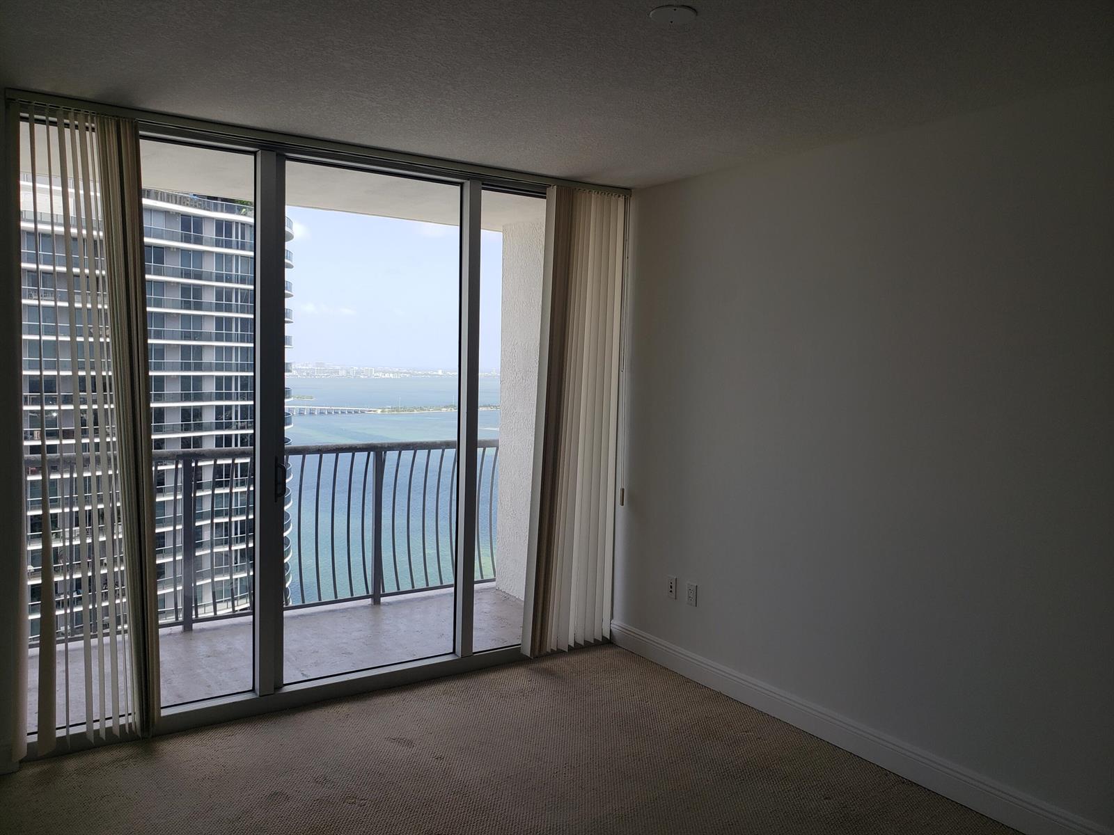 1750 N Bayshore Drive # 5205