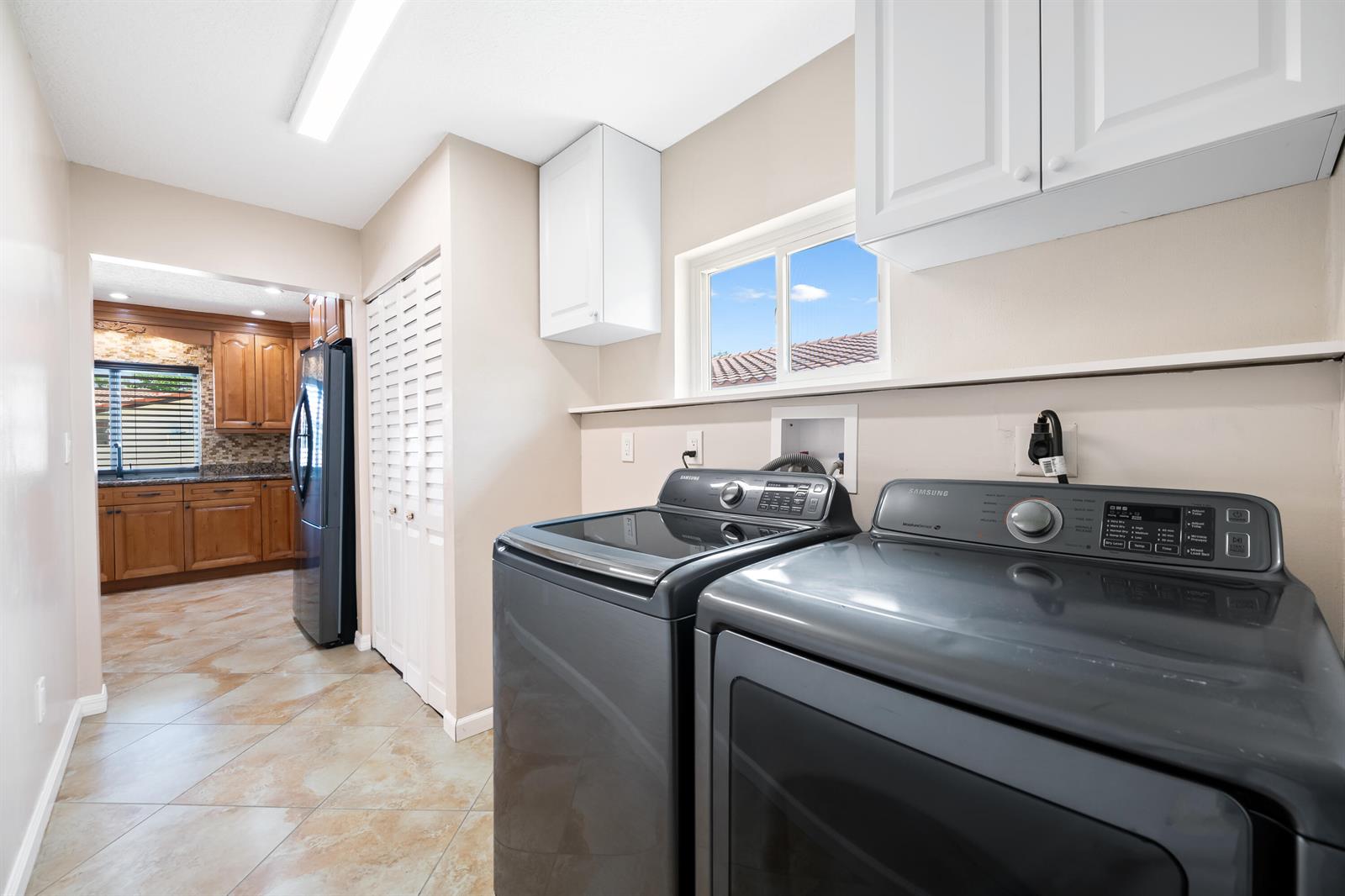 8478 NW 14th Court