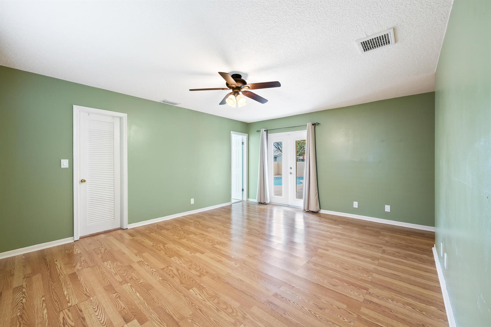 8478 NW 14th Court