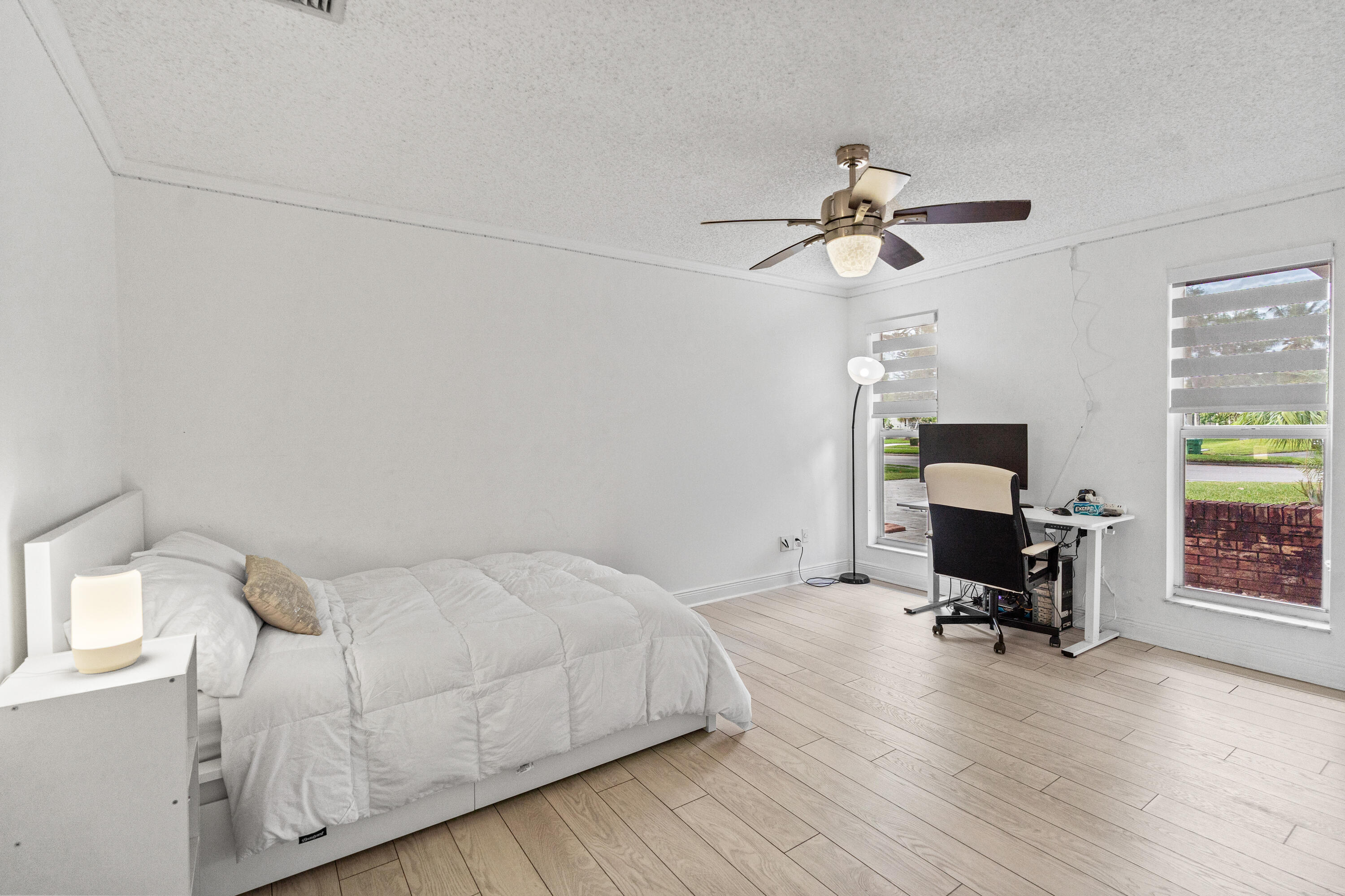 10027 Ramblewood Drive