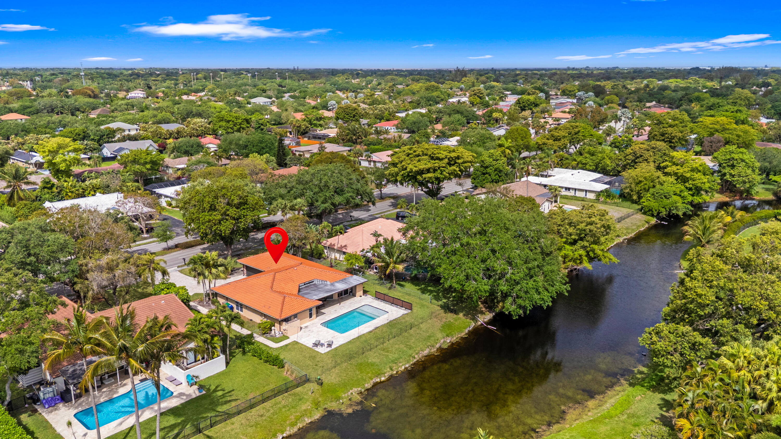 10027 Ramblewood Drive