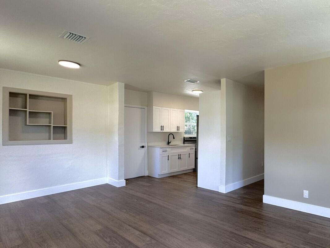 1525 NW 14th Court