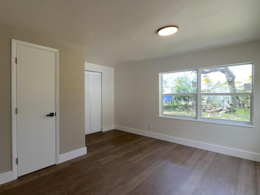 1525 NW 14th Court