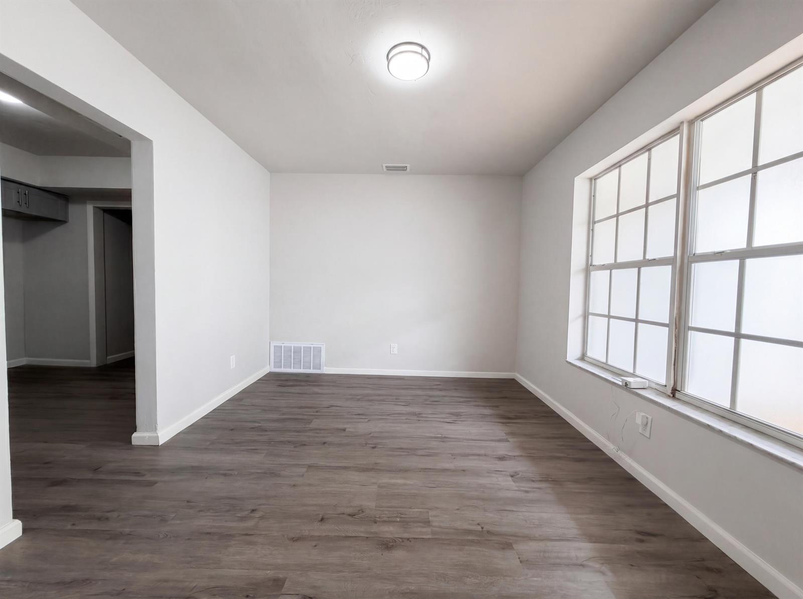 820 NW 78th Avenue