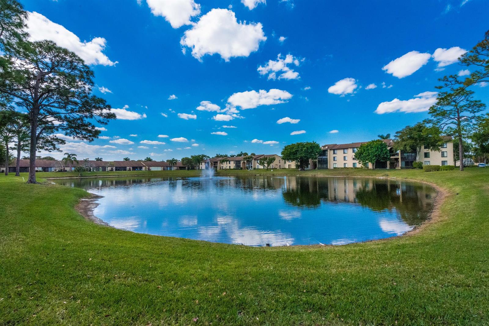 629 Sea Pine Way # D3