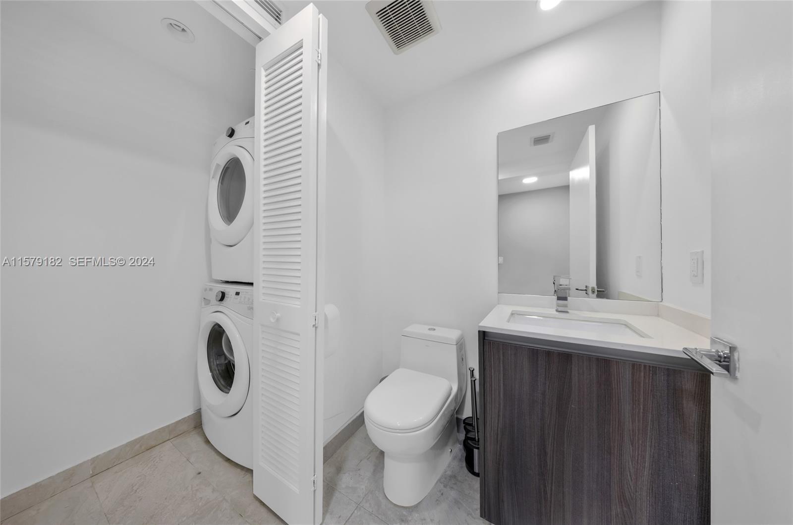 488 NE 18th Street # 1801