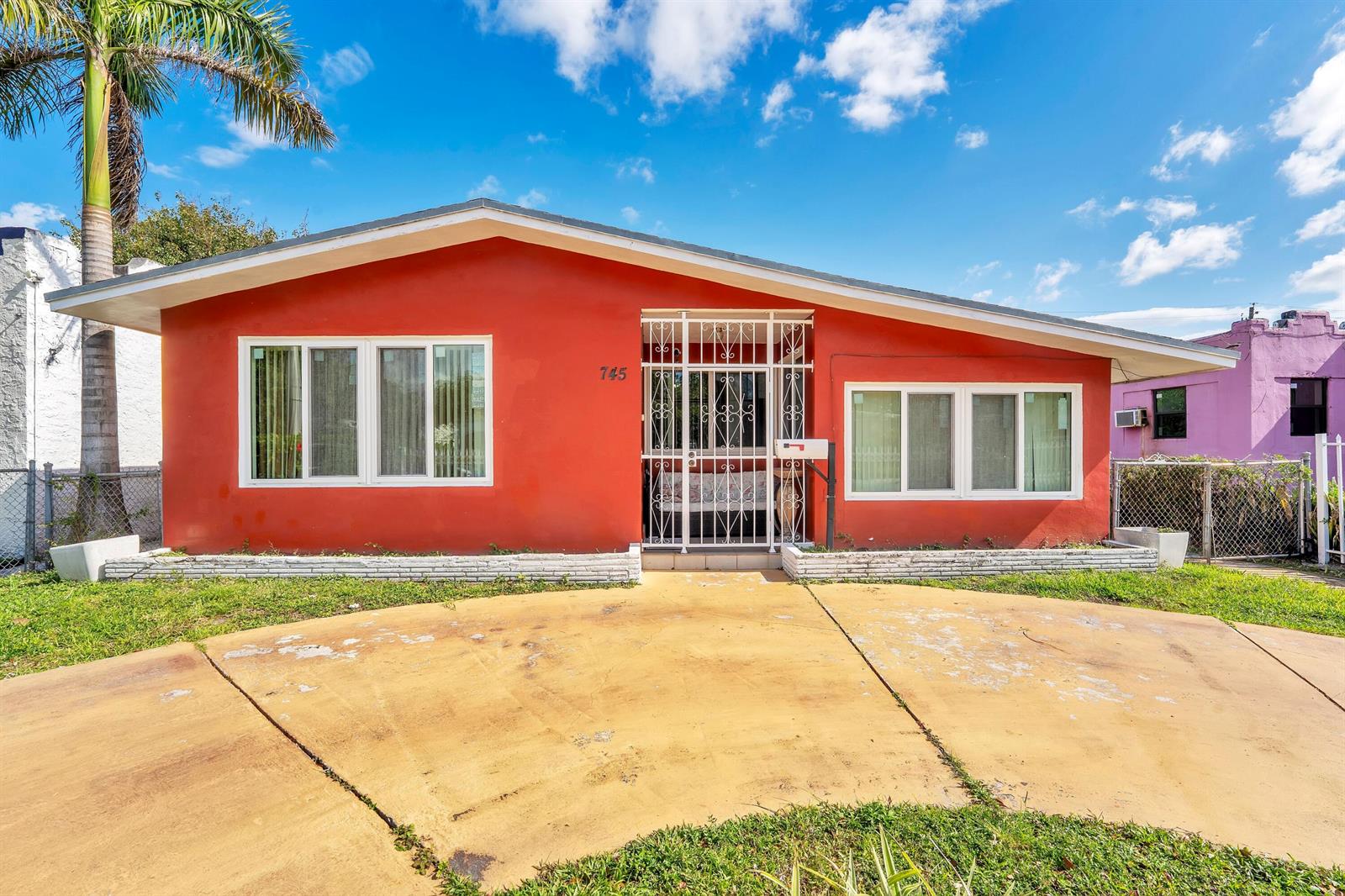 745 NW 46th Street