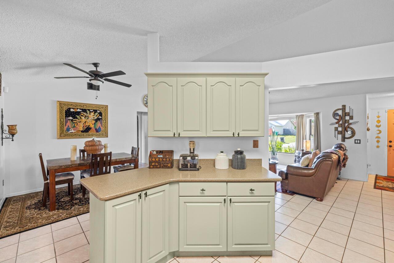 686 SW Hoffenberg Avenue, Port St. Lucie