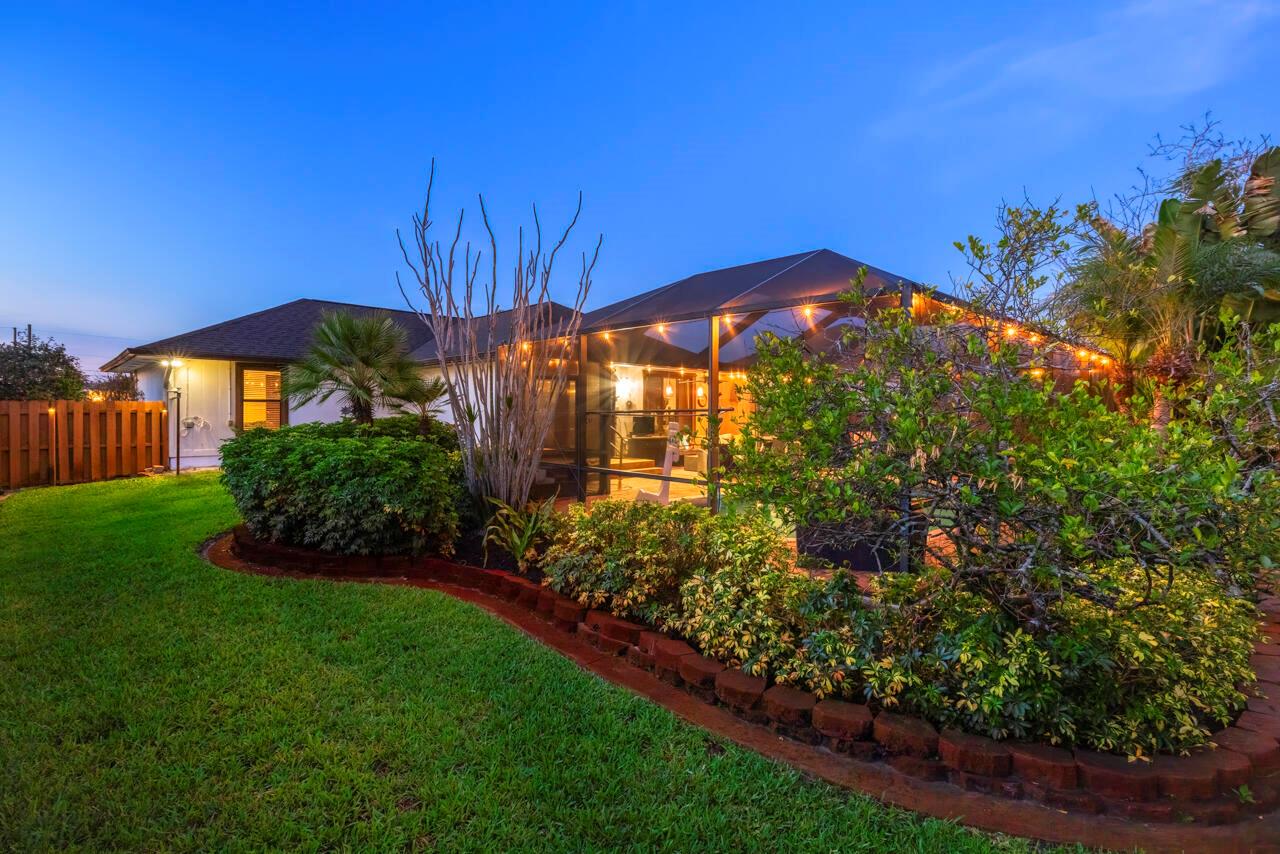 686 SW Hoffenberg Avenue, Port St. Lucie