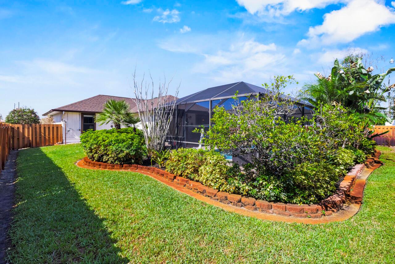686 SW Hoffenberg Avenue, Port St. Lucie