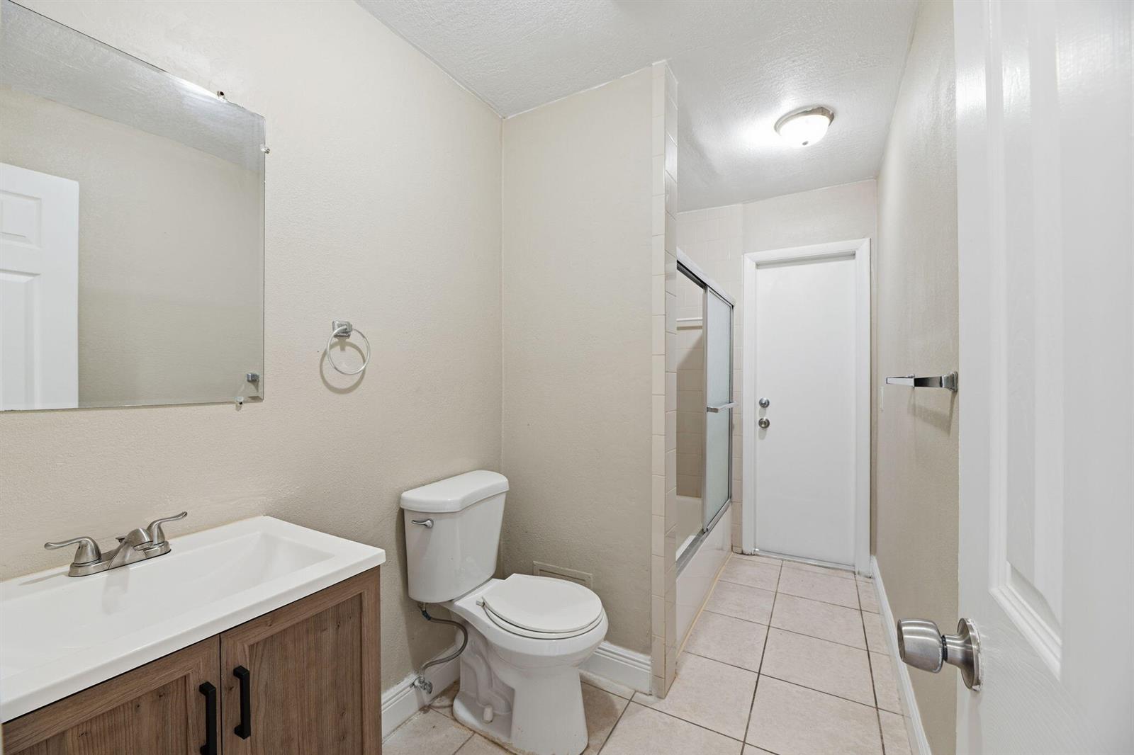 2420 NW 89th Avenue