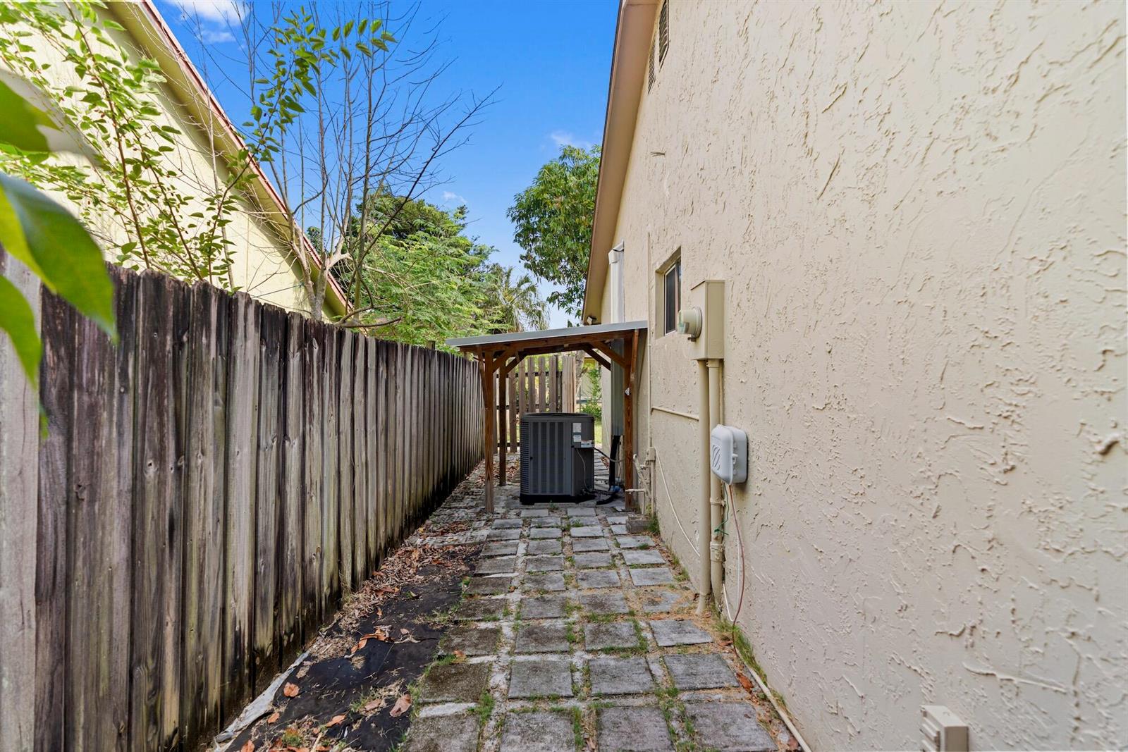 9315 SW 170th Lane