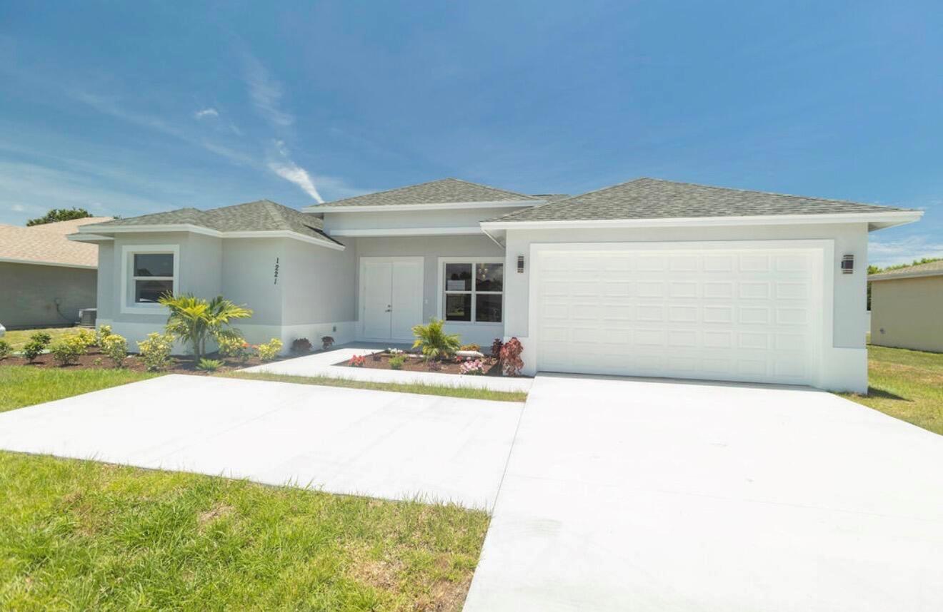 1221 SW Alcantarra Boulevard, Port St. Lucie