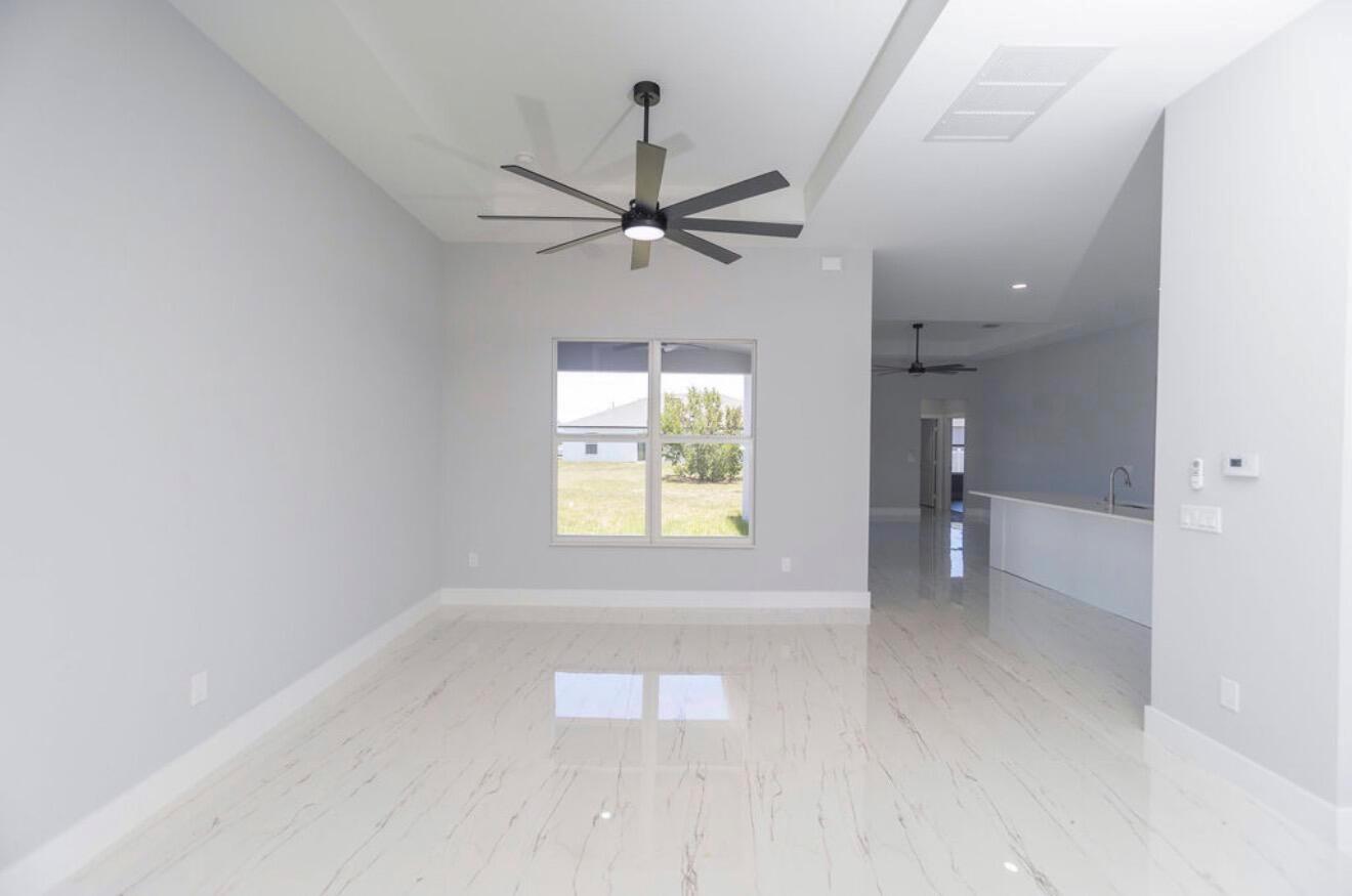 1221 SW Alcantarra Boulevard, Port St. Lucie