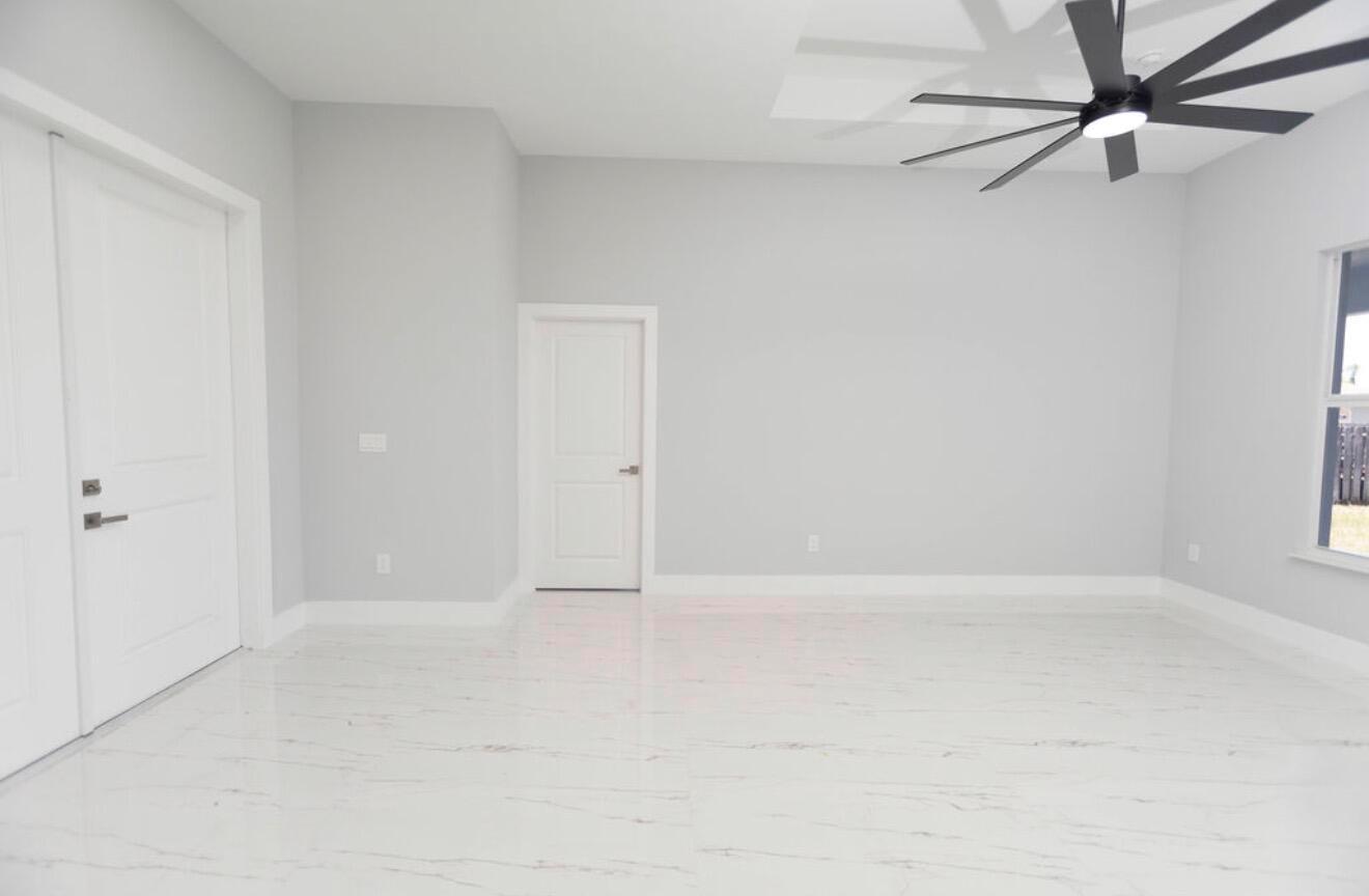 1221 SW Alcantarra Boulevard, Port St. Lucie
