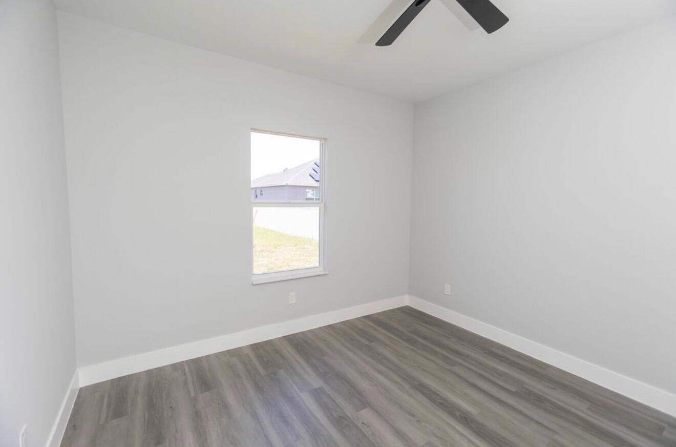 1221 SW Alcantarra Boulevard, Port St. Lucie