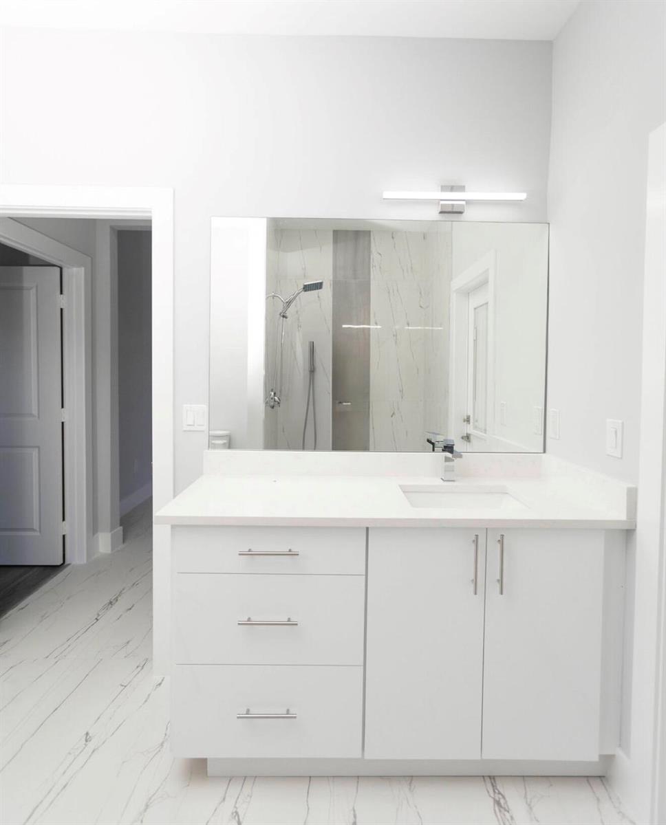 1221 SW Alcantarra Boulevard, Port St. Lucie