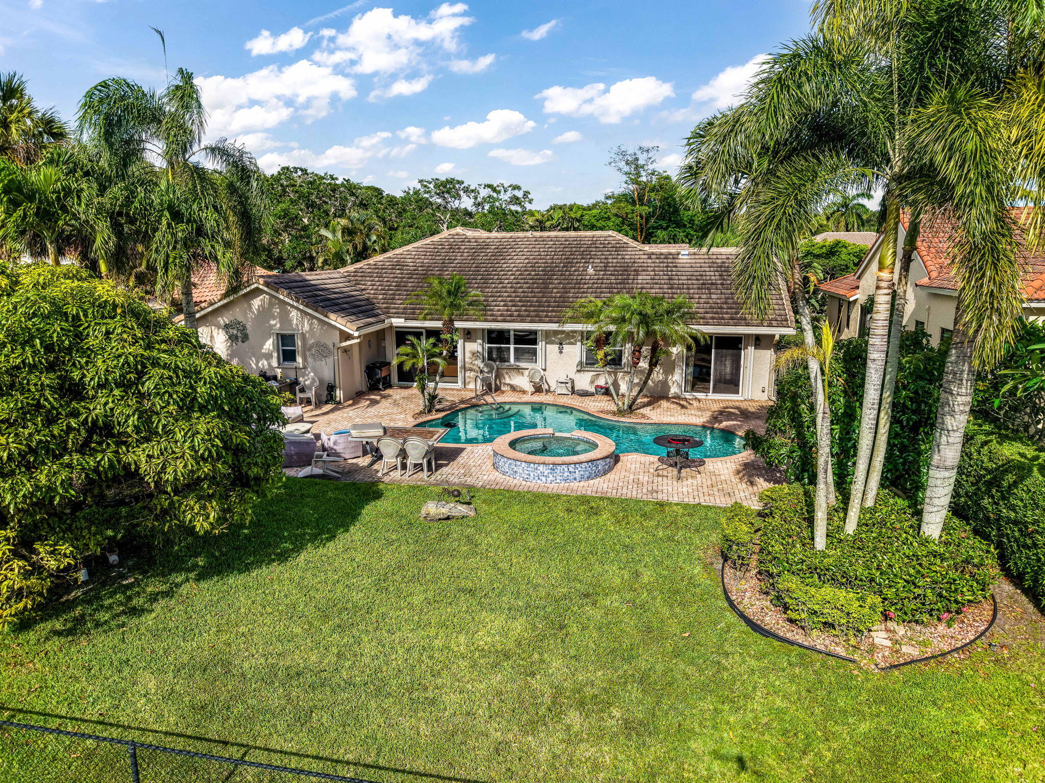 3171 Overlook Road