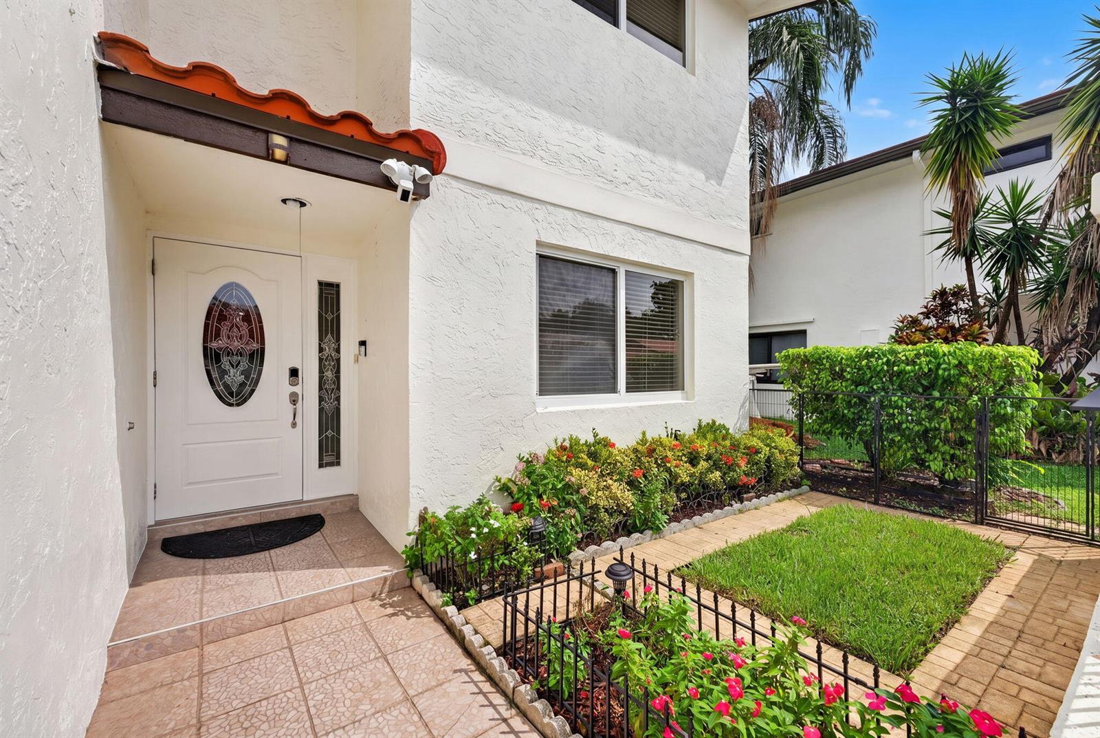 704 SW 89th Avenue