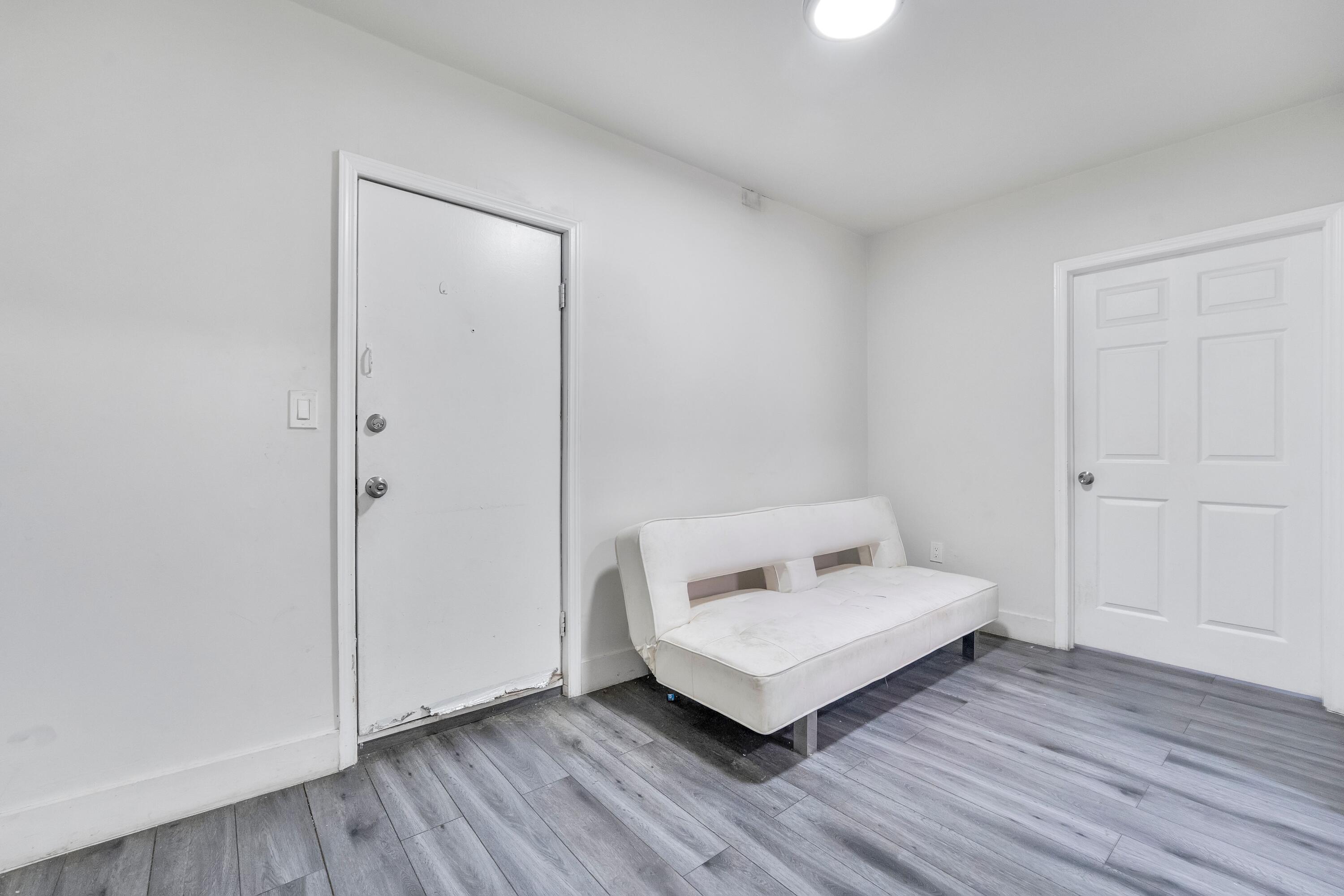 1554 SW 5th Street 3