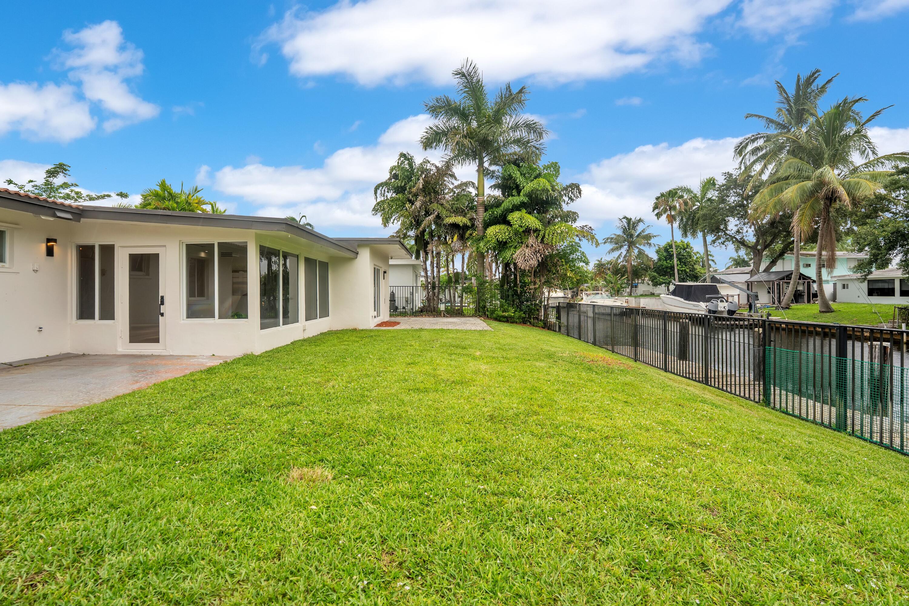 2524 Marathon Lane