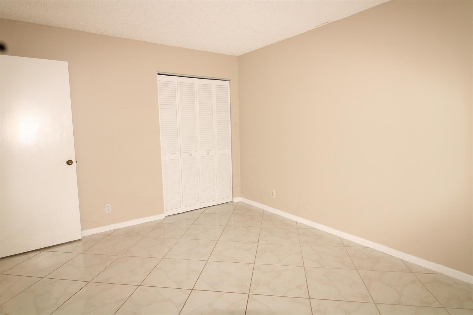 2955 SW 22nd Avenue # 2080