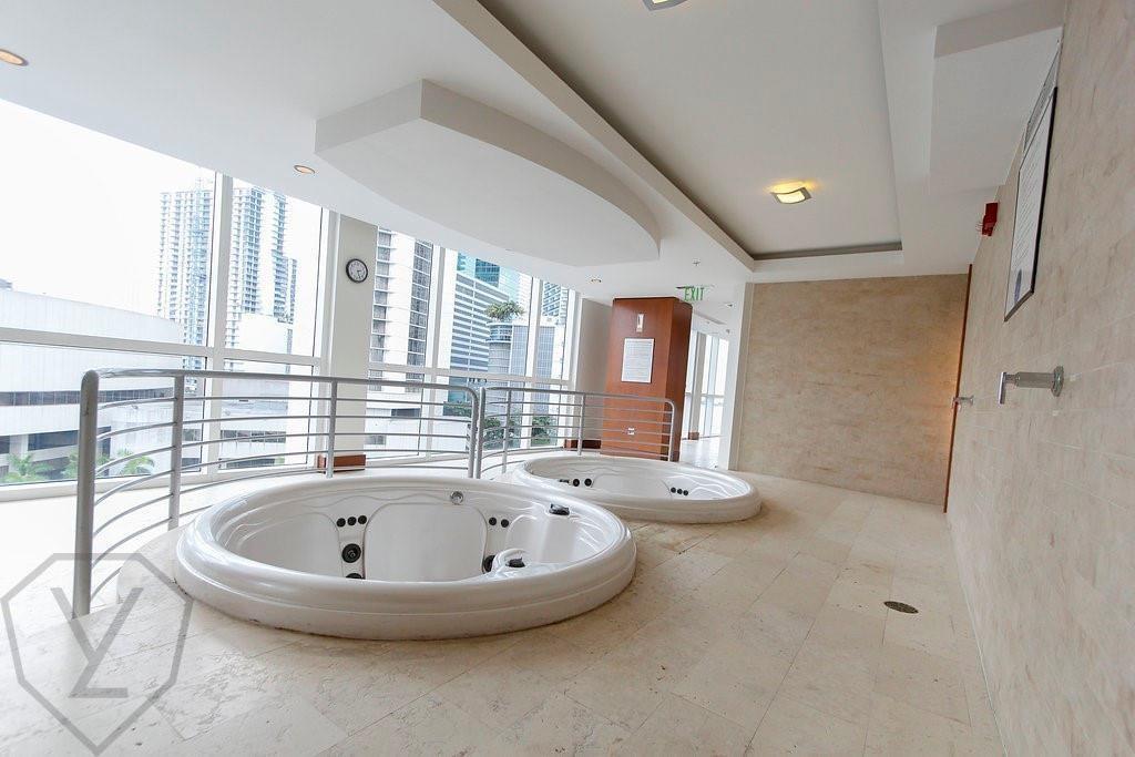 41 SE 5th Street # 1615